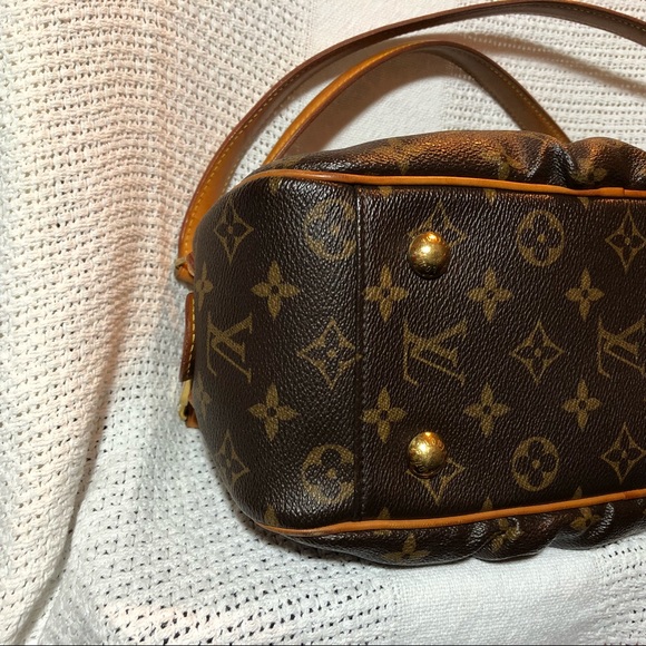 Limited Edition GUC Louis Vuitton Klara Handbag - Picture 5 of 10